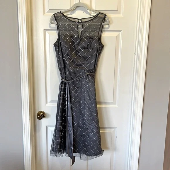 Jessica Howard | Dresses | Grey Silver Jessica Howard Cocktail Dress Size 2  | Poshmark